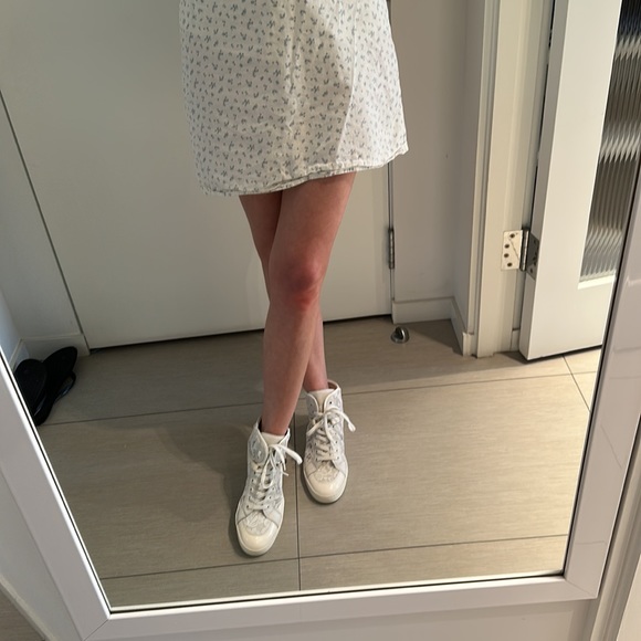 BIKKEMBERGS sneakers . Sexy, very feminine, and comfortable. New, but discolored - Picture 6 of 6